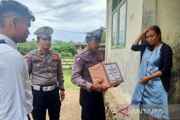 Polres Mukomuko salurkan 325 paket sembako untuk warga