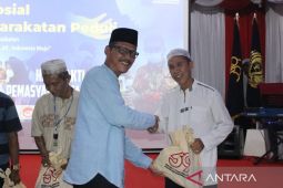 Safari Ramadhan HBP ke-59 bagikan paket sembako untuk masyarakat dan purnabakti