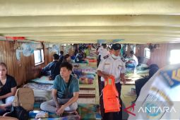 ARUS MUDIK - Dishub Samarinda periksa kapal angkutan sungai untuk mudik