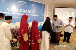 Jelang Lebaran, Casa Grande Jatim beri santunan anak yatim piatu dan tukang becak