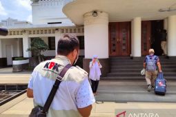 KPK menggeledah Balai Kota Bandung