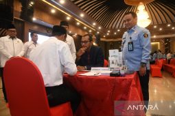 Kemenkumham Salurkan Zakat 1,4 Miliar melalui Baznas