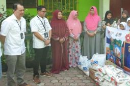 Berbagi bahagia, BRI Regional Office Medan bagikan ribuan paket sembako