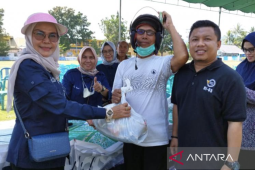 Wabup Bone Bolango apresiasi pasar murah yang digelar Rachmat Gobel