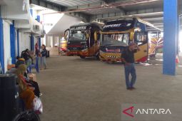 Kaltim kemarin, antrean panjang di Bandara hingga 1.972 pemudik kapal ke Pare-Pare