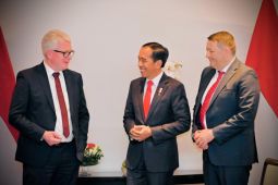 Bahlil  siap kawal rencana investasi VW bangun industri baterai EV
