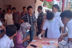 Polres Palas tes urine supir bus angkutan umum mudik lebaran 1444 H