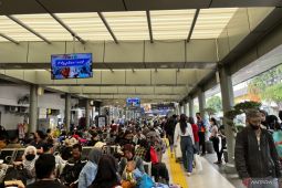 H-2 Lebaran, sekitat 24.200 pemudik berangkat dari Stasiun Pasar Senen