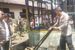 Rumah pedagang pecal hangus terbakar di Palas