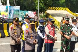 Kapolri, Panglima TNI, dan Menhub pantau arus mudik di Bakauheni