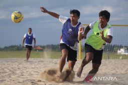 Timnas sepak bola pantai latihan mandiri usai Idul Fitri