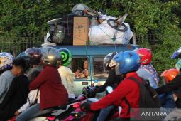 Arus mudik di Jembatan Suramadu