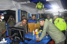 Kapolres Tapteng bersama Pj Bupati Tapteng tinjau pos pengamanan Ops Ketupat Toba 2023