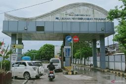 Arus mudik Lebaran jalur laut di Penajam relatif lancar
