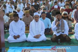 LEBARAN - Khatib: Idul Fitri momentum perkuat solidaritas kebangsaan