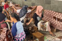 Wisata batik yang terlewatkan oleh pemudik di Jalur Pantura