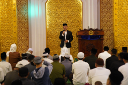Dilanda hujan lebat Wako dan Wawako Shalat Ied di Masjid Al Khalifah