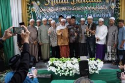 Bupati HSS hadiri halal bihalal dan reuni akbar Darul Ulum Kandangan