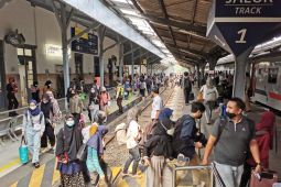 Puncak arus mudik di Daop 9 Jember terjadi pada H-6 Lebaran 2023