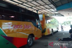 ARUS BALIK - Terminal Sungai Kunjang alami peningkatan bus berangkat rute Kota Bangun