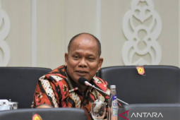 Anggota Komisi I DPR minta anggota TNI penendang motor warga di Bekasi disanksi