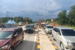 Hutama Karya catat 1,76 juta kendaraan lintasi Jalan Tol Trans-Sumatera pada H+2 Lebaran