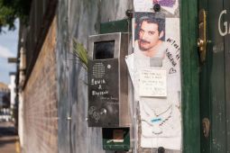 Anak rahasia Freddie Mercury meninggal usia 48 tahun