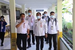Hari pertama masuk kerja, Penjabat Bupati HSU sidak ASN