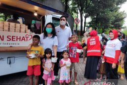 LG gelar aksi peduli warga sekitar tiga TPS lewat "Lebaran Sehat"