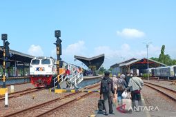 KAI Daop Cirebon: Penumpang arus balik masih tinggi