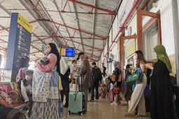 Puncak arus balik KA Lebaran di Daops Madiun 25 April