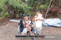 Fadhil akhirnya punya kursi roda baru