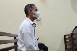 Mantan Rektor Unila Karomani dituntut 12 tahun penjara