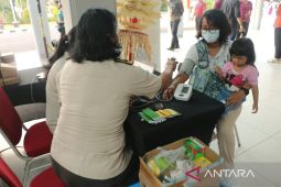 Bandara Ngurah Rai - Biofarma beri layanan tambahan arus balik