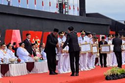 Surabaya raih penghargaan kota terbaik kedua penyelenggaraan pemda