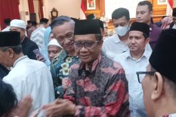 Mahfud MD tegaskan saat ini belum waktunya masuk ke arena bursa bakal cawapres