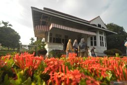 Jejak kuliner Bung Karno di Bengkulu, dari sukiyaki hingga durian