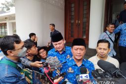 Wali Kota Bandung ingatkan warga asing untuk hargai adat budaya lokal