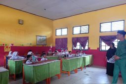 Pelajar SD dan SMP di Batanghari kembali beraktivitas belajar