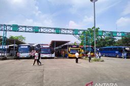 Penumpang angkutan lebaran 2023 yang naik dan turun di Terminal Leuwipanjang capai 151 ribu