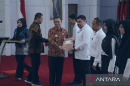 Pemprov  Kaltim serahkan SK pengangkatan 446 PPPK Tenaga Kesehatan