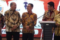 Syah Afandin halal bihalal di Batubara