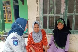 Petugas Jasa Raharja Cikande Kunjungi Rumah Ahli Waris korban Laka Lantas di Cikeusal Serang