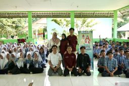 Naga Balangan sosialisasikan pemilihan ke sekolah