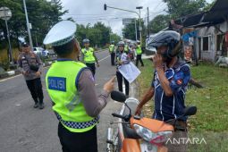 Polres Bangka Barat tingkatkan disiplin pengendara cegah kecelakaan