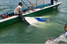 Speedboat dihantam ombak, dua orang meninggal