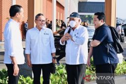 Mendag dan Erick Thohir dampingi Jokowi tinjau jalan rusak di Lampung