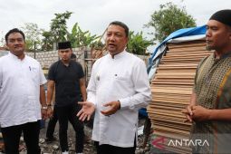 Pj Bupati Aceh Tengah salurkan bantuan untuk korban kebakaran