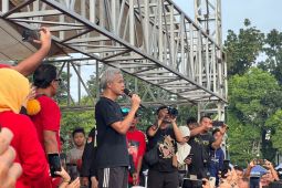 Ganjar ajak warga Jember bijak bermedsos