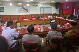 Ratusan pedagang Pasar Banjaran adukan nasib ke PDI Perjuangan Jawa Barat